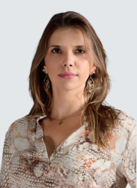 Ariane Silveira Sbrice Pinto – Expert